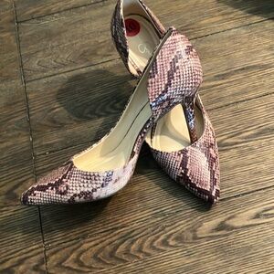 Heels shoes, like new, Size: 10M